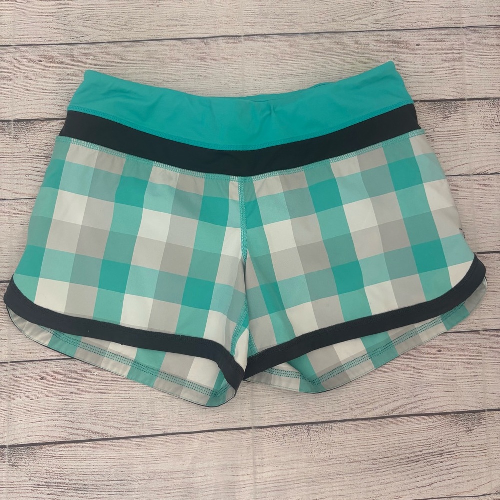 LULULEMON Speed Short Checkmate Lagoon Size 6